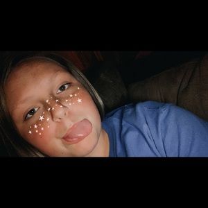 Meet your Posher, Leah